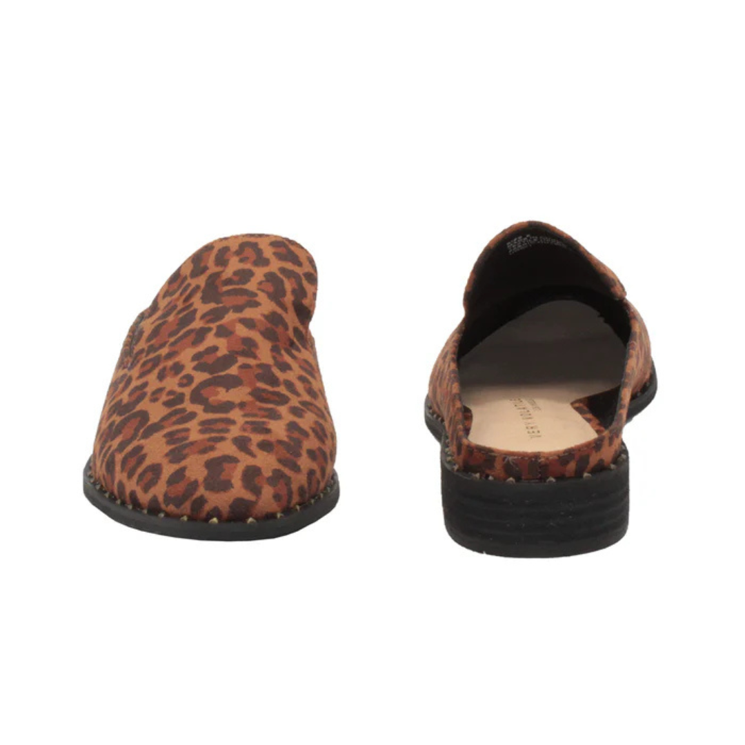 Sz. 7 Very Volatile Brand Women's Leather Mules Animal Printed Studded Accents Cushioned Foot Bed, 1"Heel, Almond Toe Man Made Soles Retail $70.00 Sz. 7