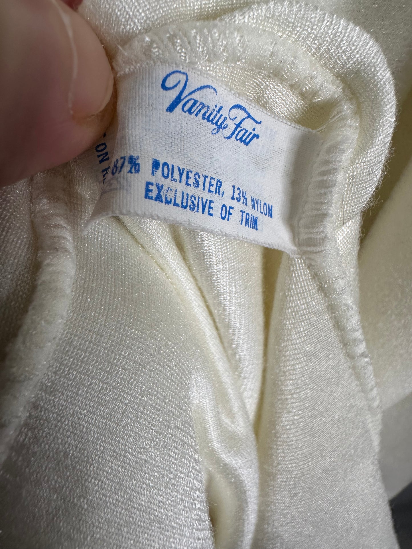 Vanity Fair Velour Chemise Gown Size Small