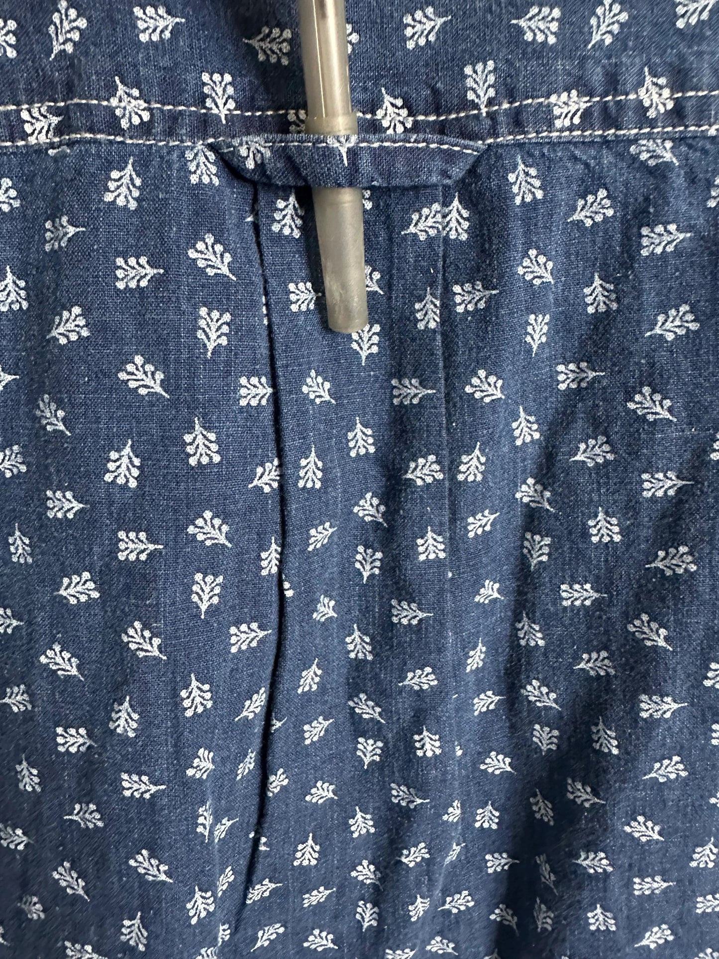 Tommy Bahama Mens Linen Blend Short Sleeve Shirt Small Lot Of 2