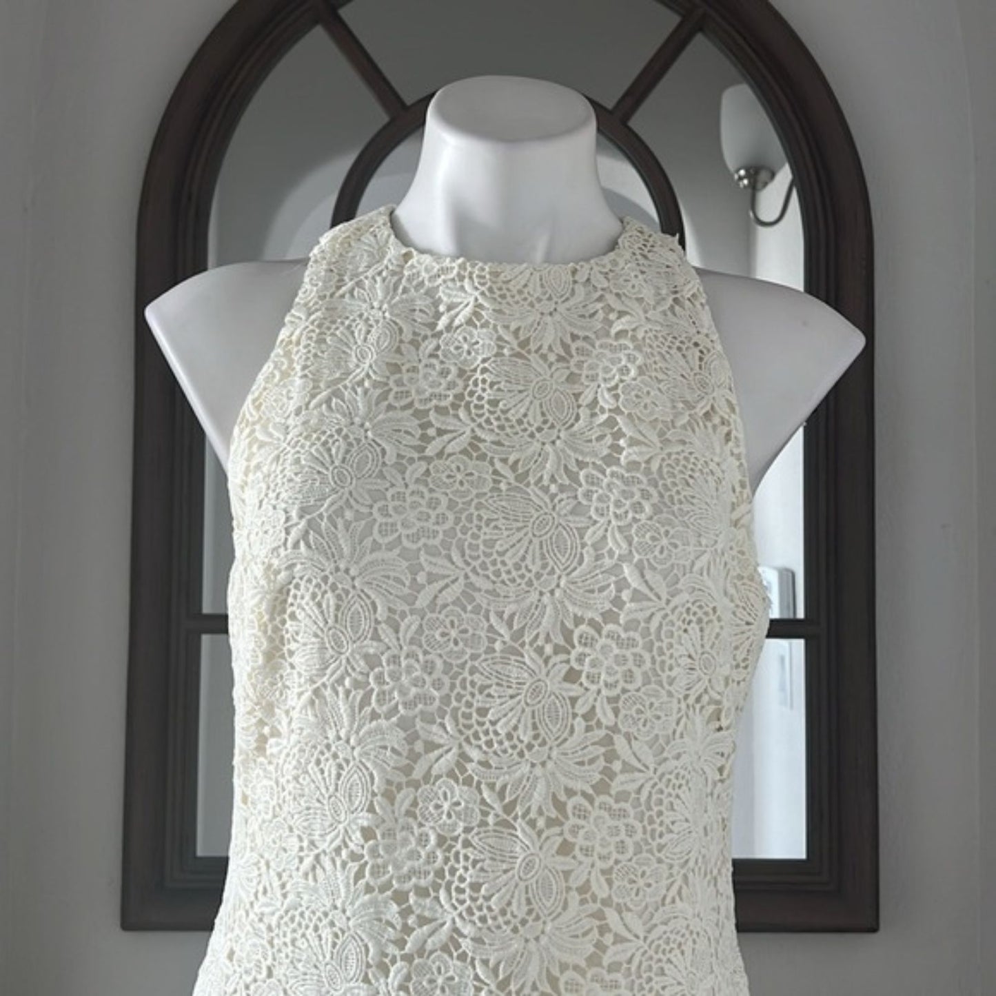 Lauren Ralph Lauren Sleeveless Lace Cocktail Dress Pale Cream Women's Size 8