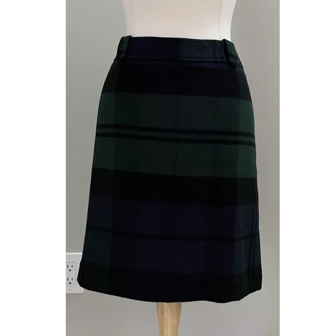 Size 12  Talbots Green Black Tartan Plaid Skirt