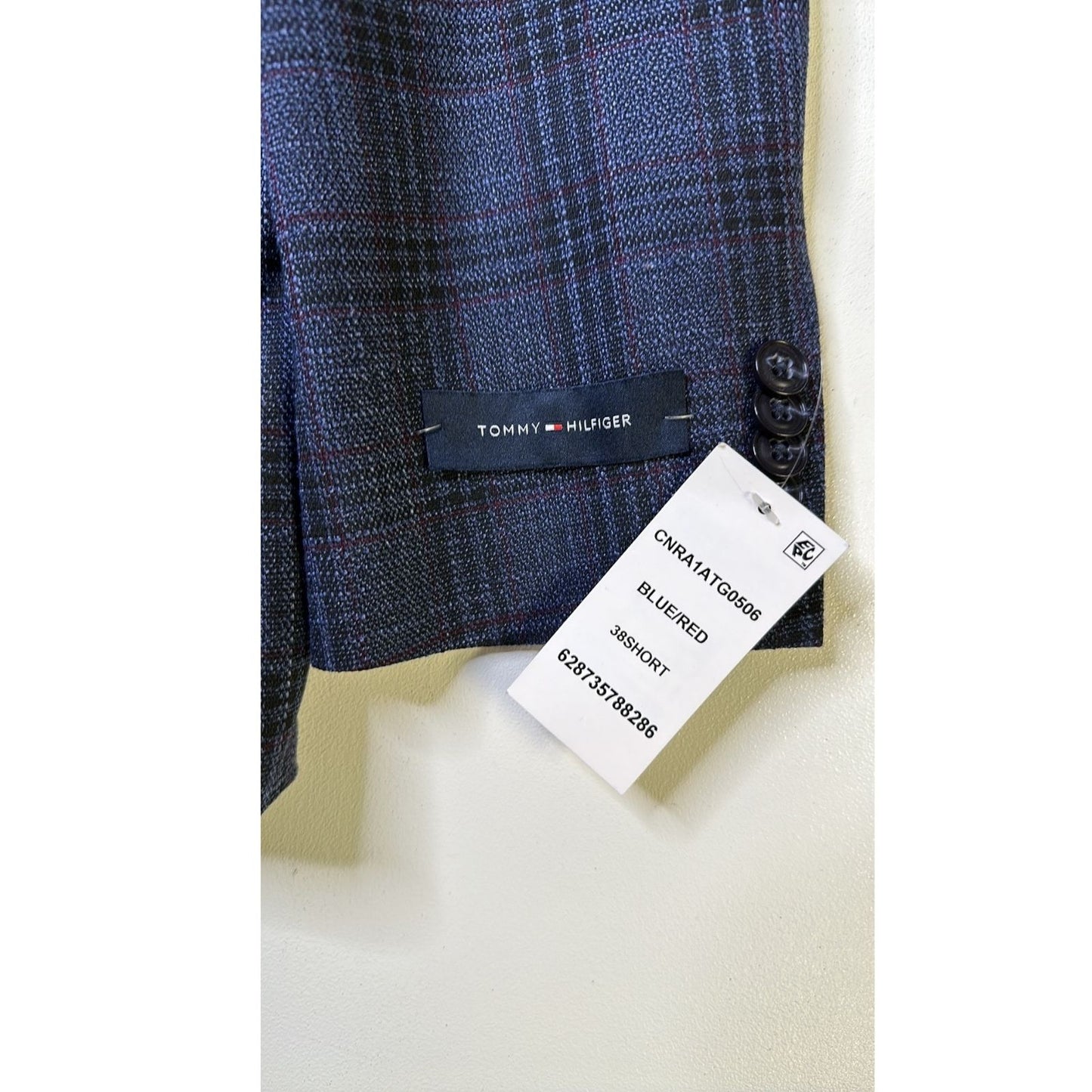 38 Short - Tommy Hilfiger Modern Fit Stretch Sport Coat Blazer Navy Blue Red Check - Looking For This Size In Blazers, Suits, Or Other Items -  Message Us - We Are Glad To Assist. Canali To Carhartt & Everything In Between For The Well Dressed Modern Man