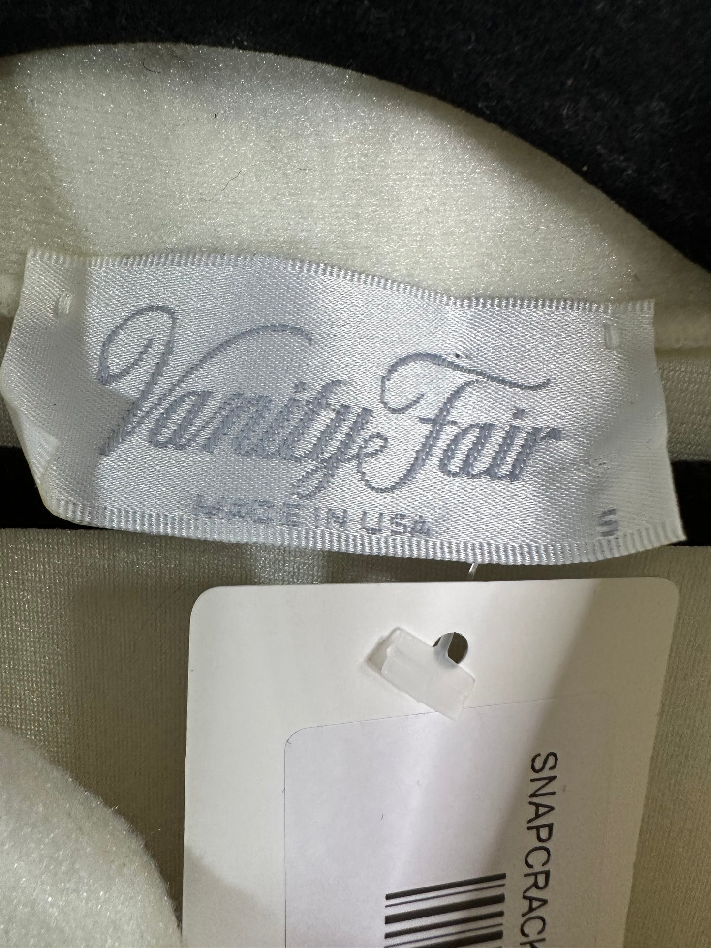 Vanity Fair Velour Chemise Gown Size Small