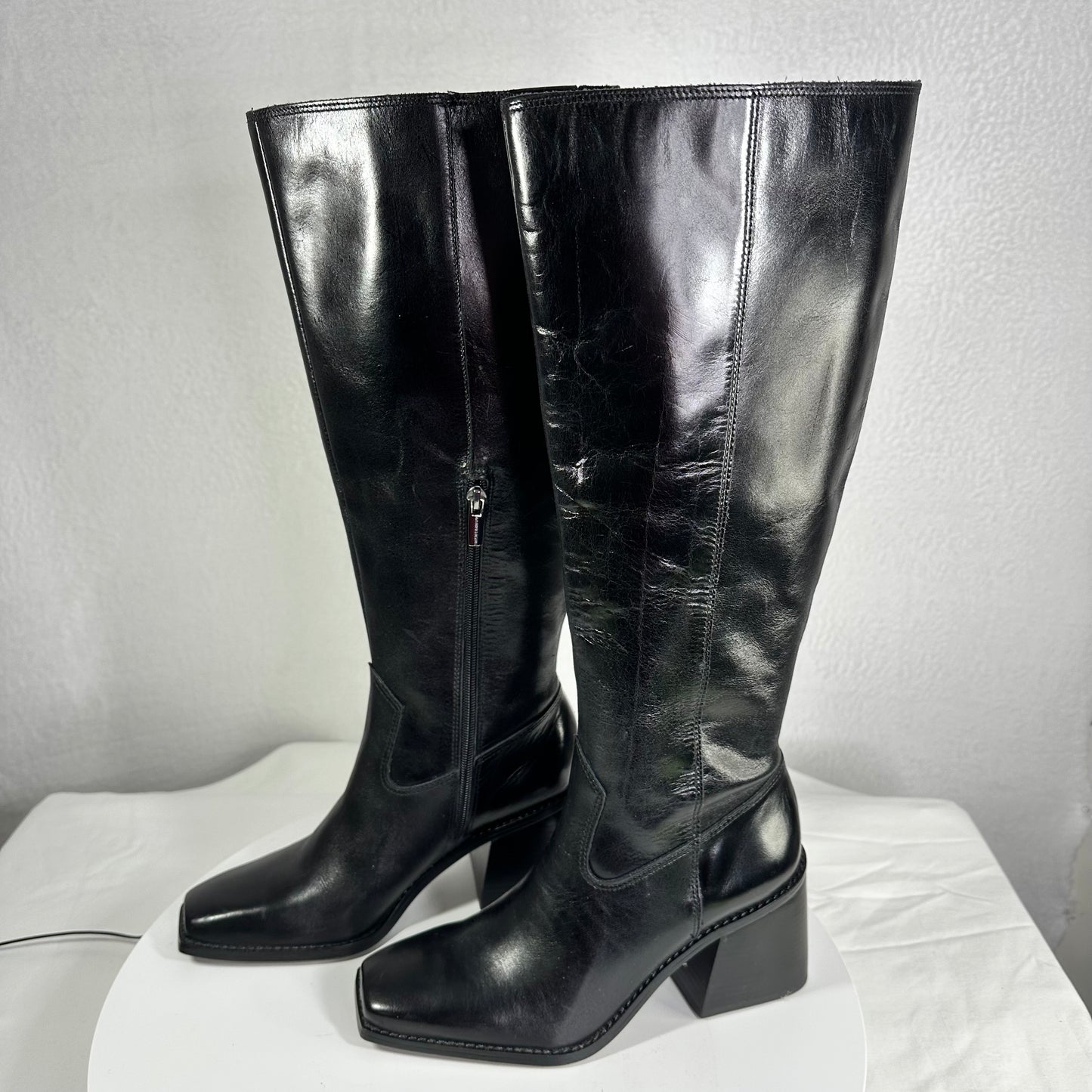Vince Camuto Sangeti Black Leather Boot Women's 7.5