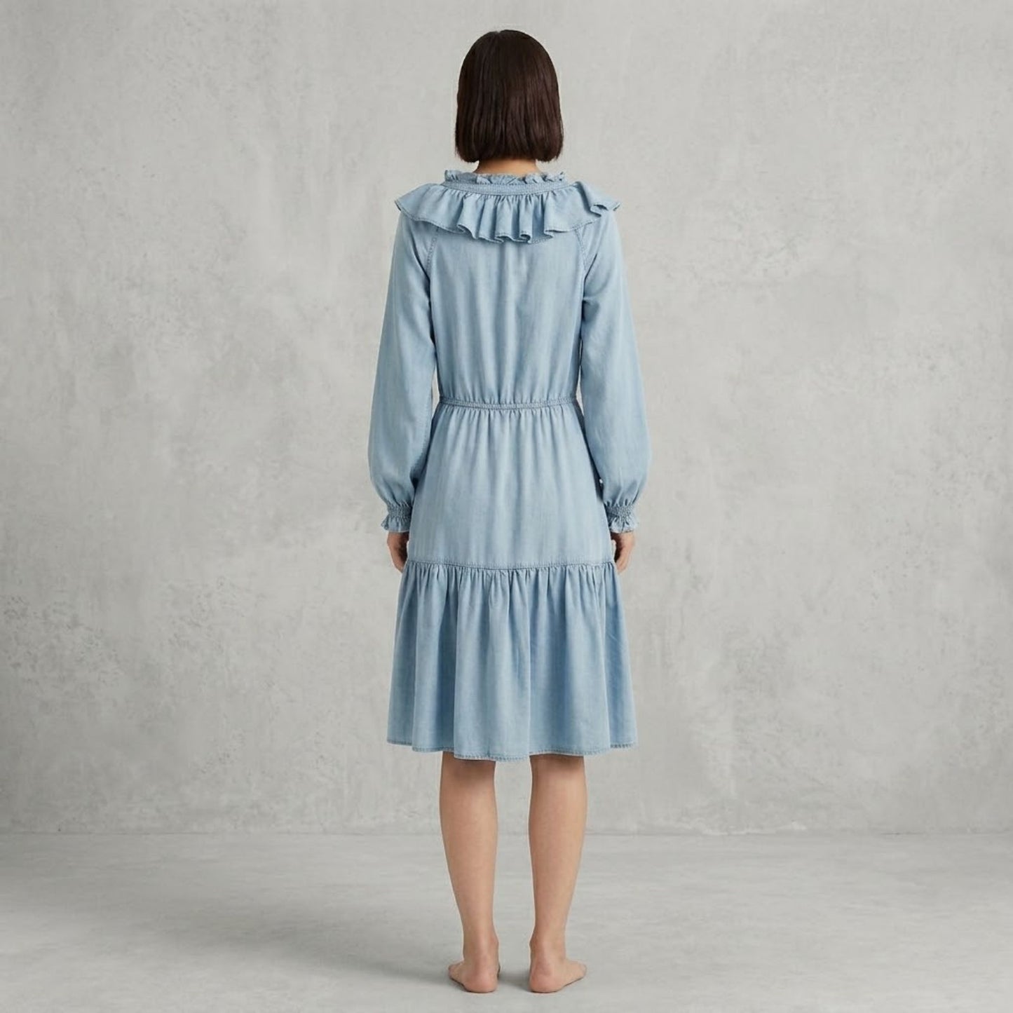 Lauren Ralph Lauren Smocked Ruffle Denim Dress Women's Size 6 Side On-Seam Pockets