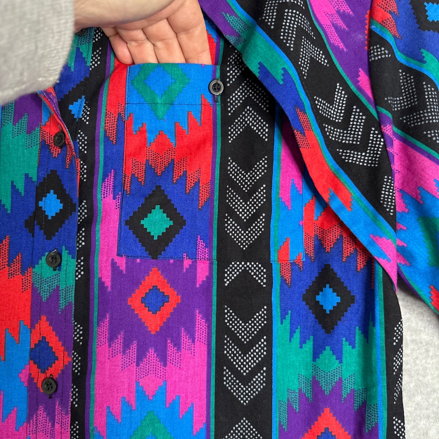 Vintage Roper Frontier Series Womens Southwestern Aztec Geometric Motif Button Front Top Size Large