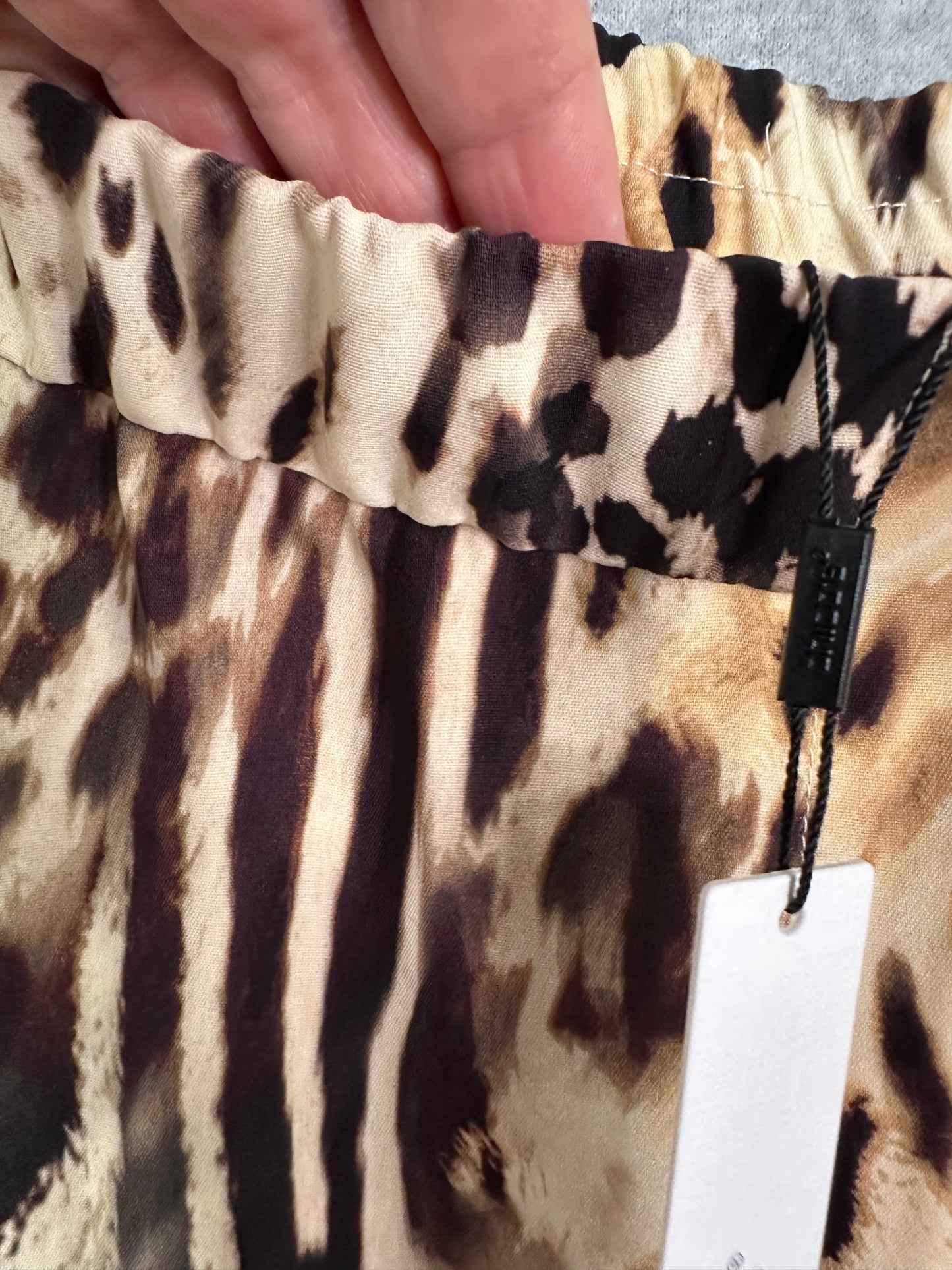 Chicos Bengal Marks Crepe Pull-On Ankle Pants Womens Size 4Tall US 20T XXL