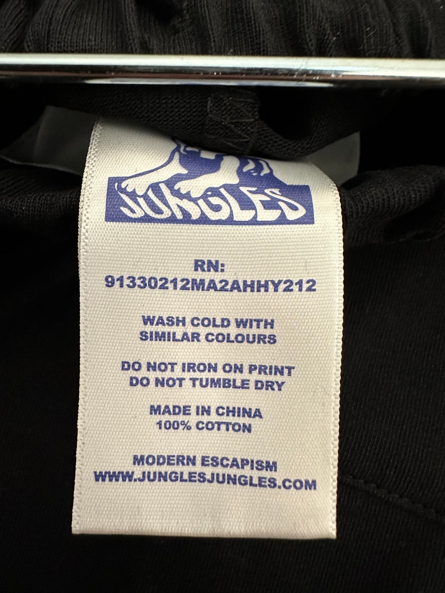 Jungles Connection Black Athletic Shorts Chenille Embroidered Logo Men's Medium