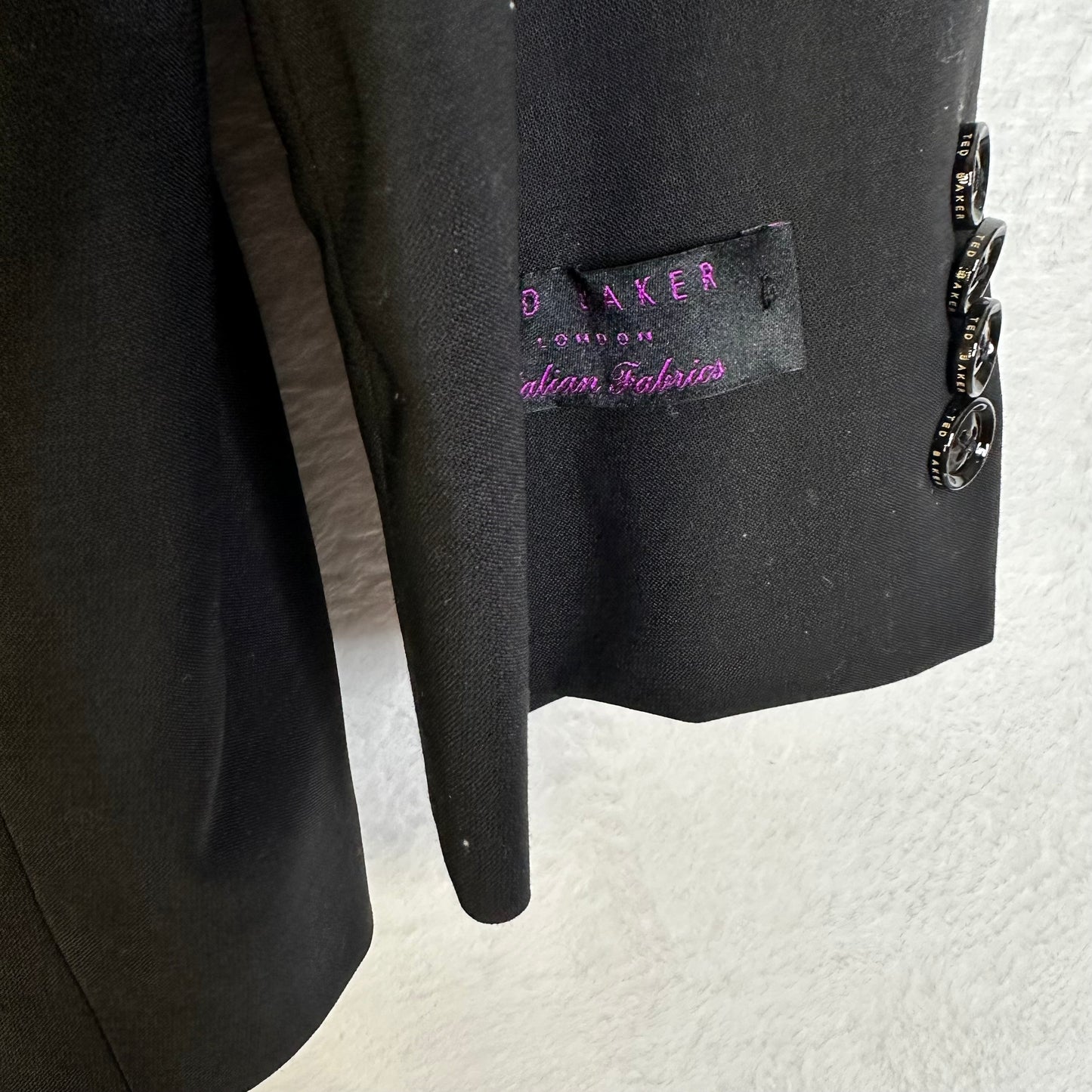 Ted Baker Endurance Jay Wool Suit Men's 38R 29W Modern Fit Black