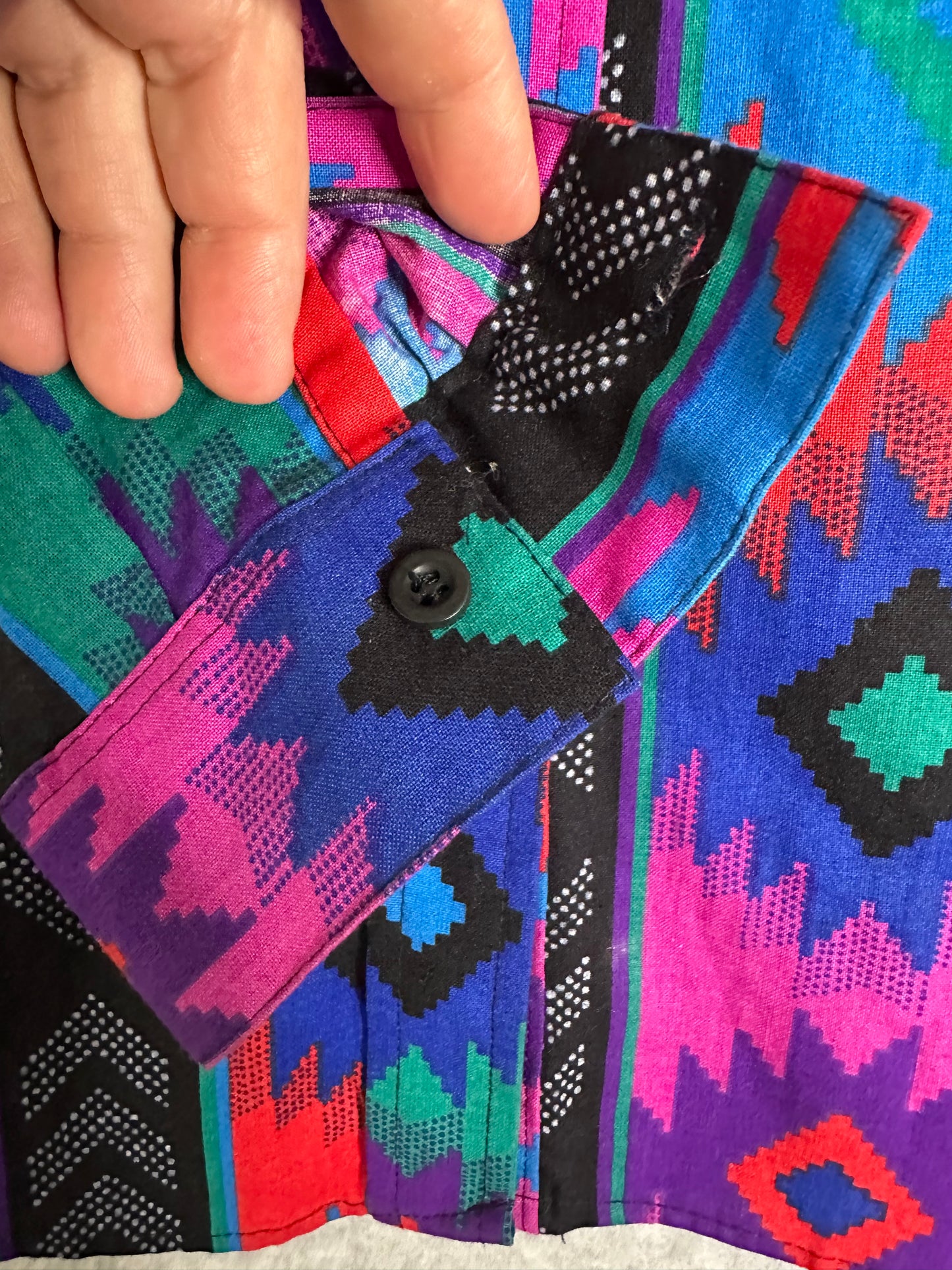 Vintage Roper Frontier Series Womens Southwestern Aztec Geometric Motif Button Front Top Size Large
