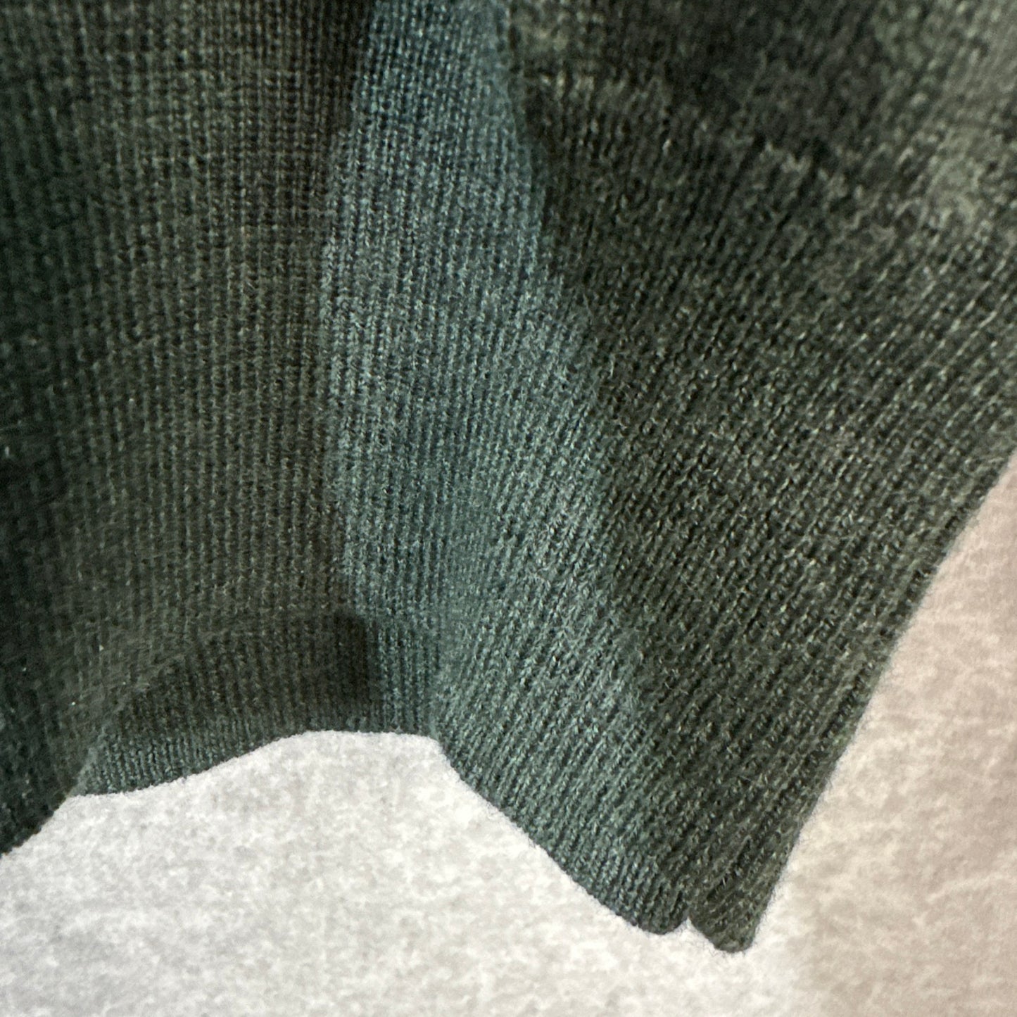 Peter Millar Men's Crown Soft Merino Silk Quarter Zip Sweater Size Small Olive