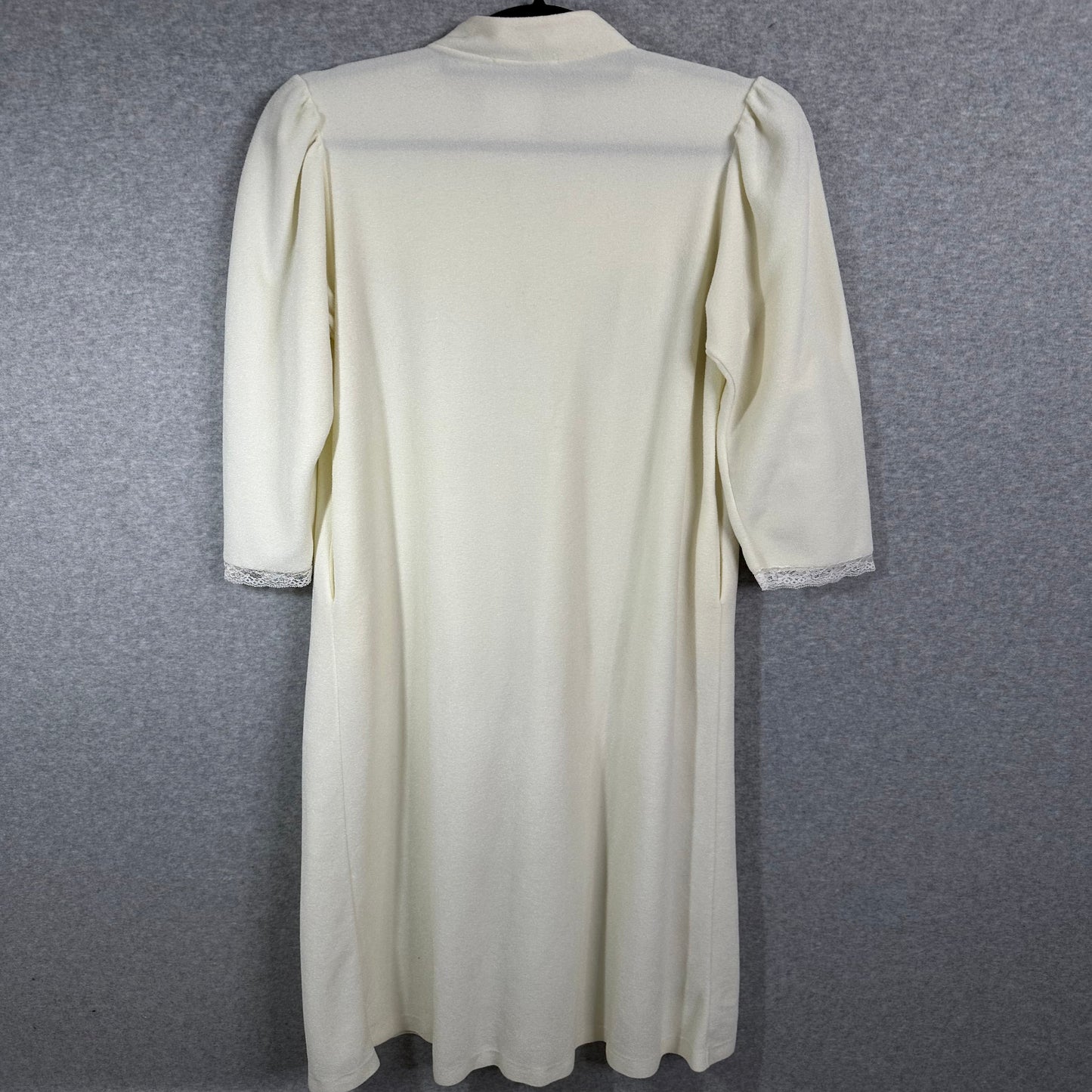 Vanity Fair Velour Chemise Gown Size Small