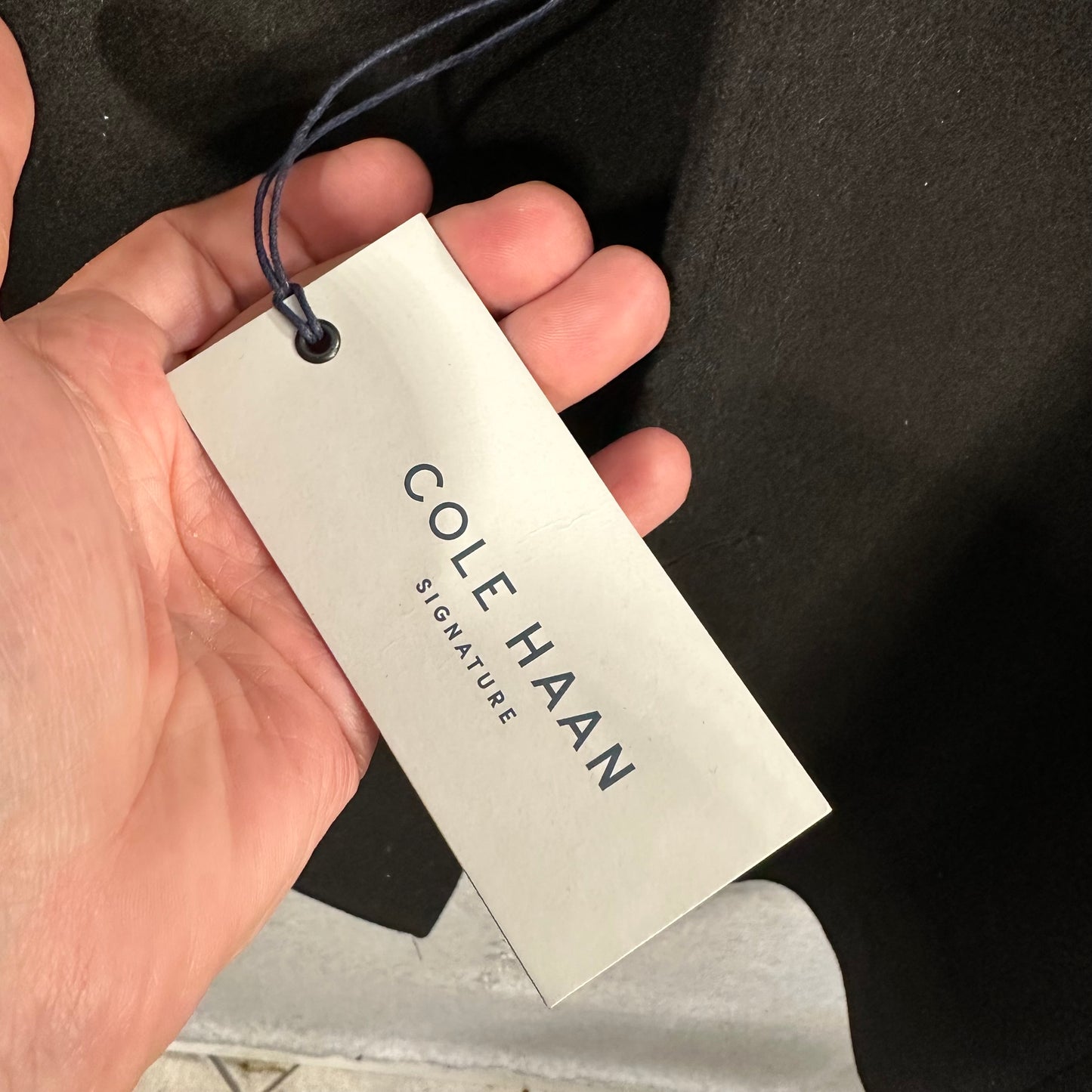 I'm sorry, I've been purchased. Looking for something similar? Let us know. Cole Haan Signature Classic-Fit Topcoat Men's XL Wool Blend Black Notch Label