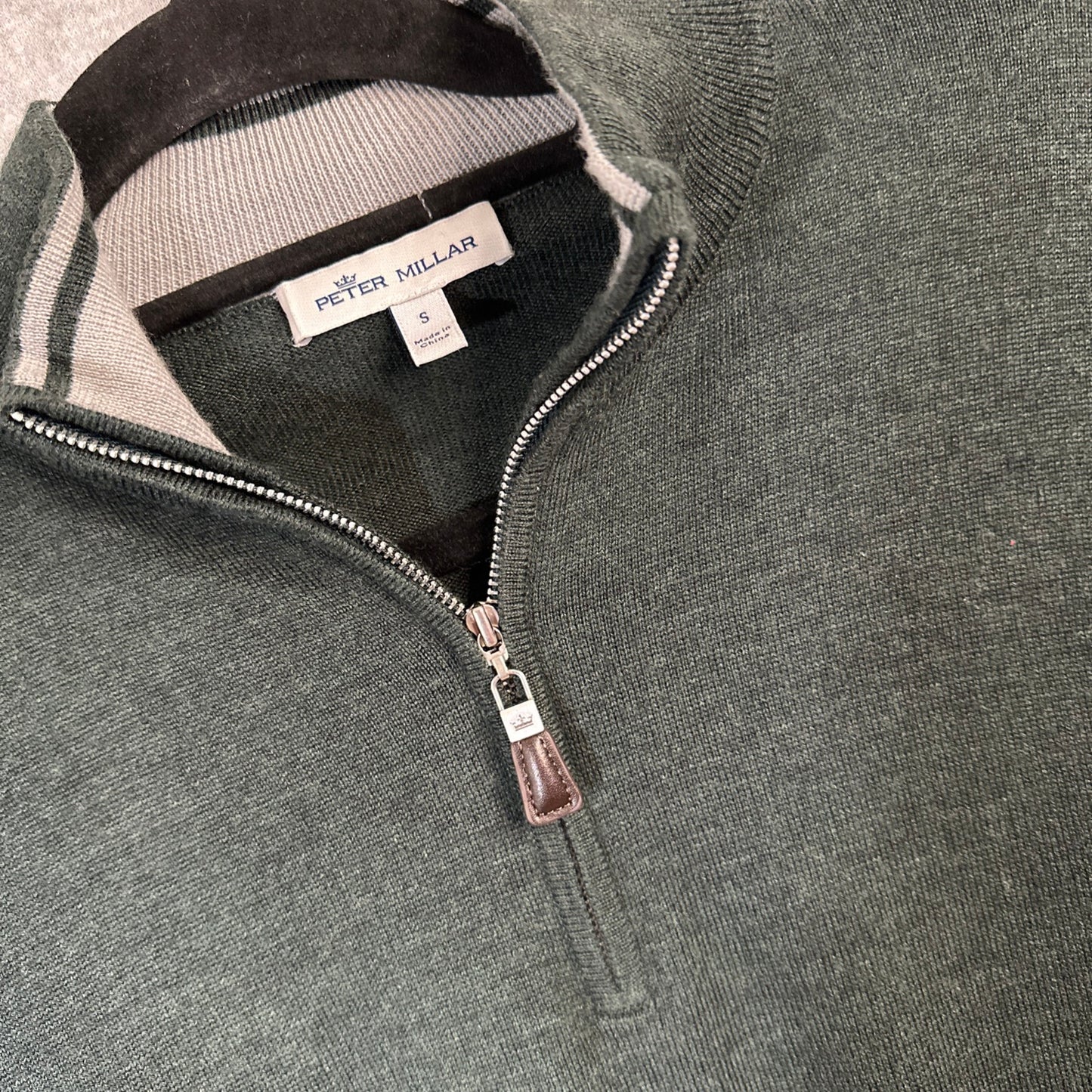 Peter Millar Men's Crown Soft Merino Silk Quarter Zip Sweater Size Small Olive