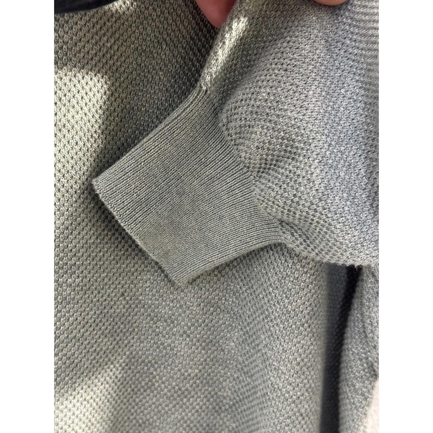 I'm sorry, I've been purchased. Looking for Canali? Let us know. Canali Melange Sweater Men's IT 52 US Large Light Green Textured Crewneck