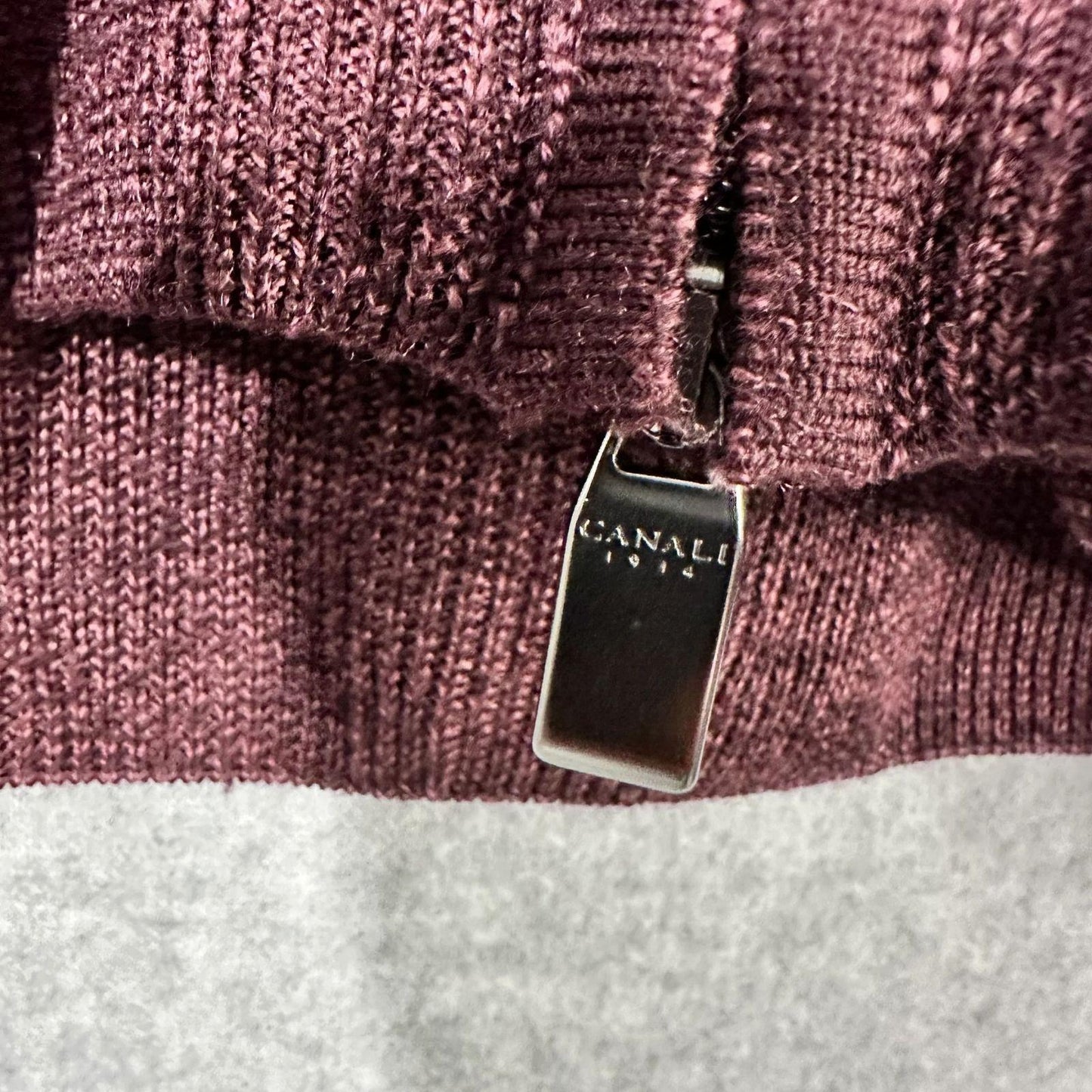Canali Wool Cardigan Mens Sweater IT 50 US Large Full Zip Burgundy Measures At A 42R