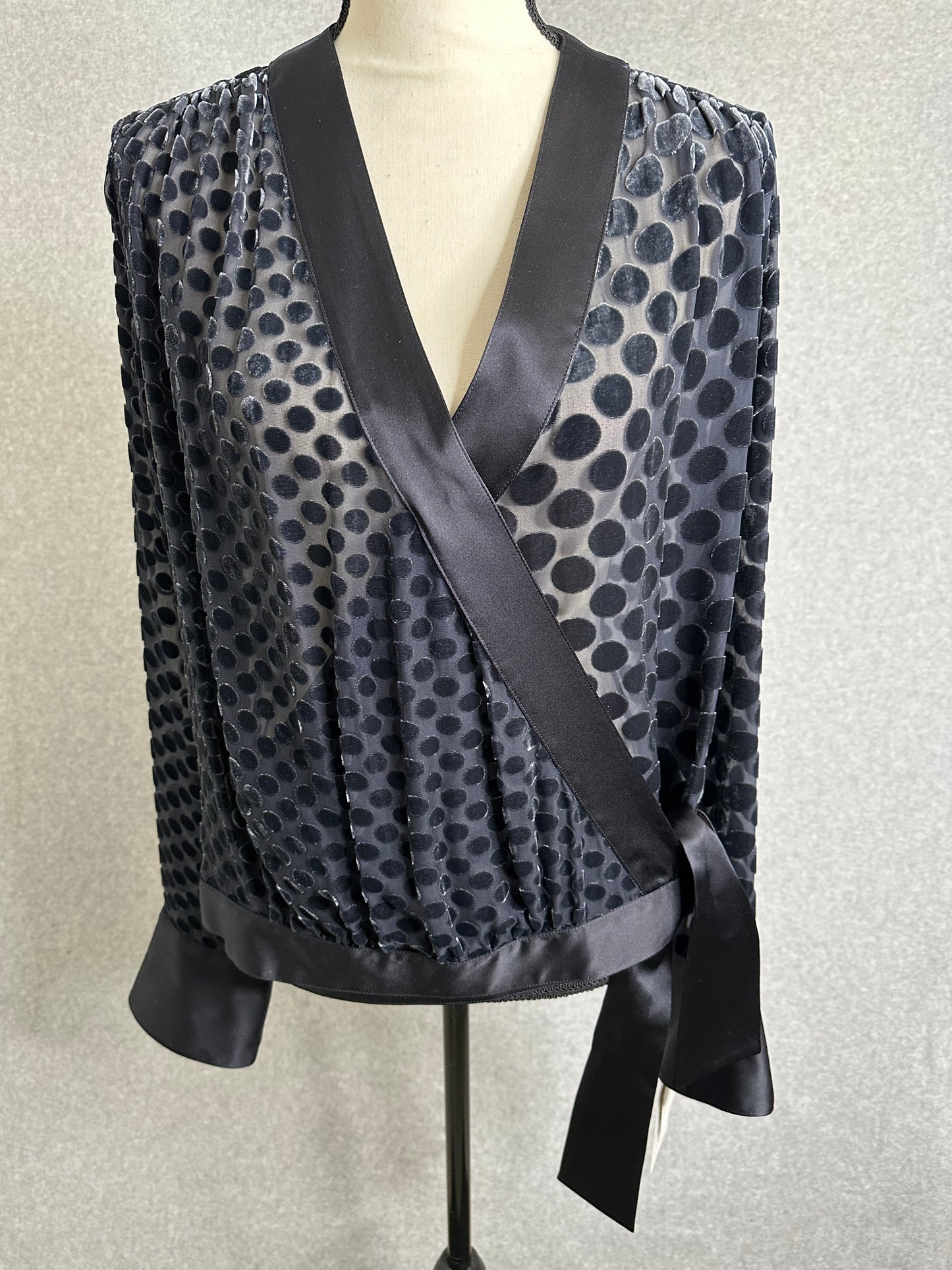Worth New York Silk Blend Faux Wrap Semi Sheer Polka Dot Top Size Medium