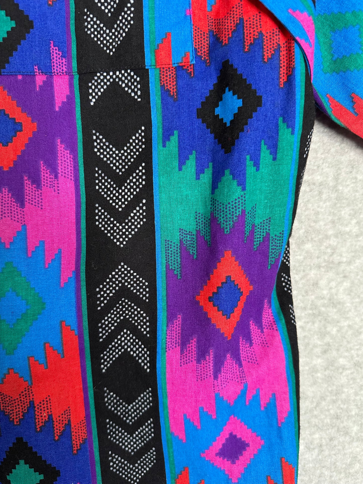 Vintage Roper Frontier Series Womens Southwestern Aztec Geometric Motif Button Front Top Size Large