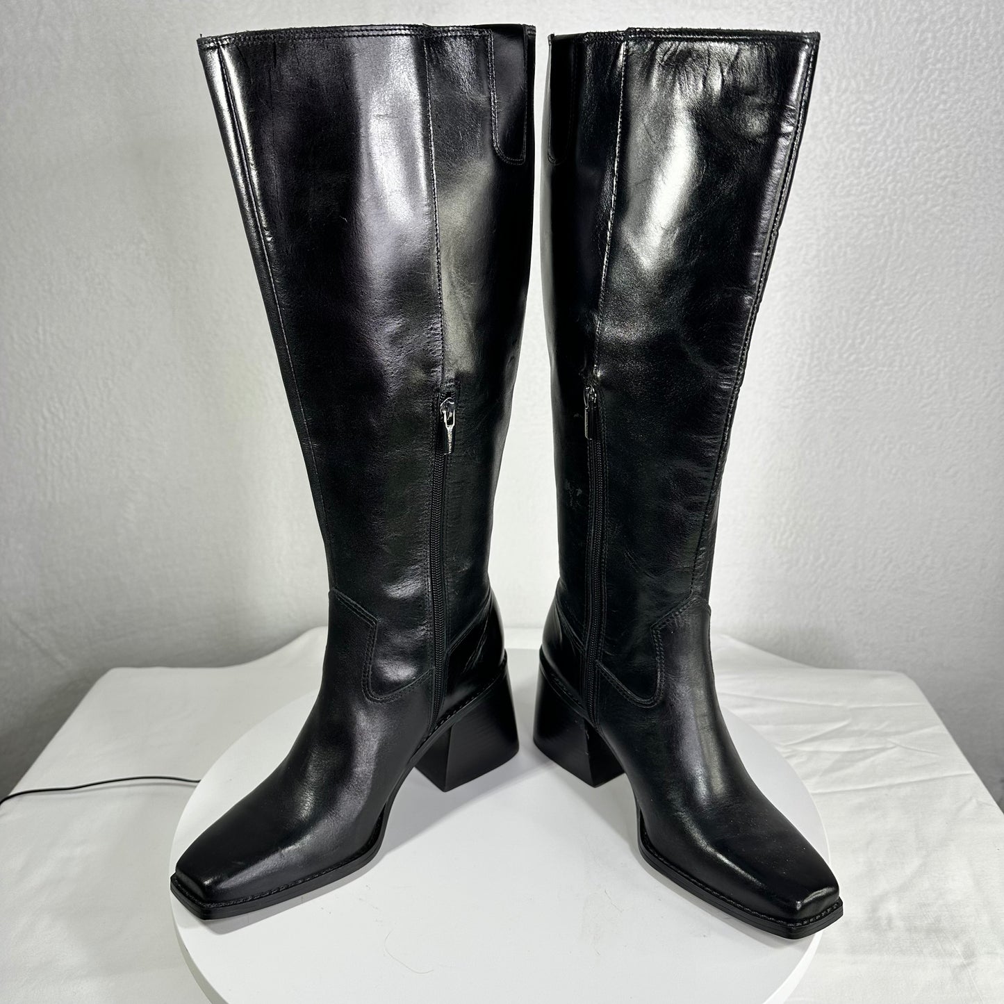 Vince Camuto Sangeti Black Leather Boot Women's 7.5