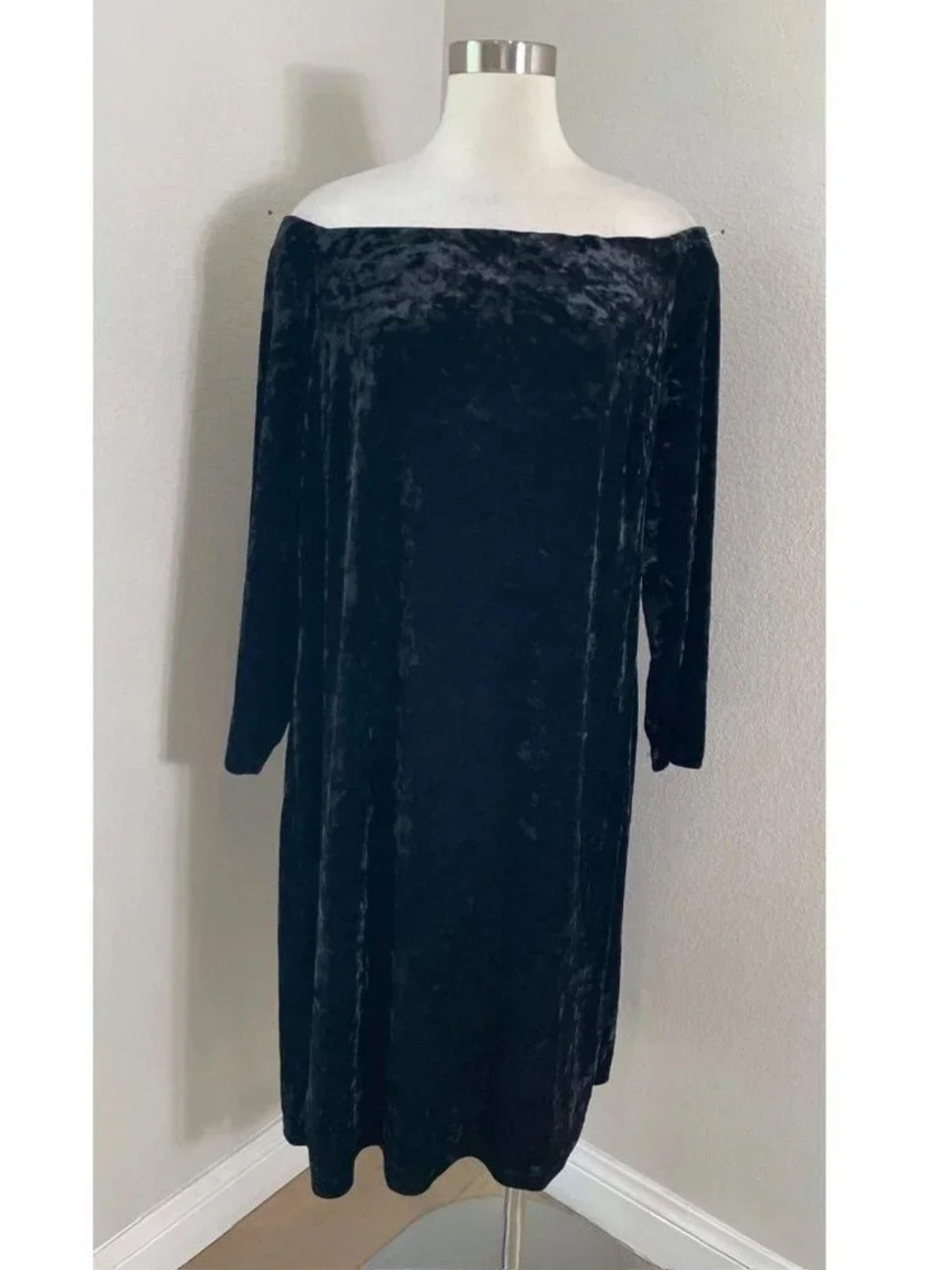 Eliza J Off Shoulder Black Crushed Velvet Dress Women's 20W