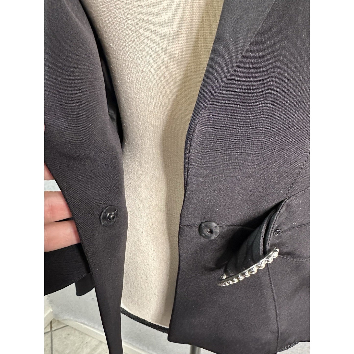 Escada Silk Blazer Black Tuxedo Jacket Jeweled Brooch Button Closure Fitted Waist Size EU 34 US 4