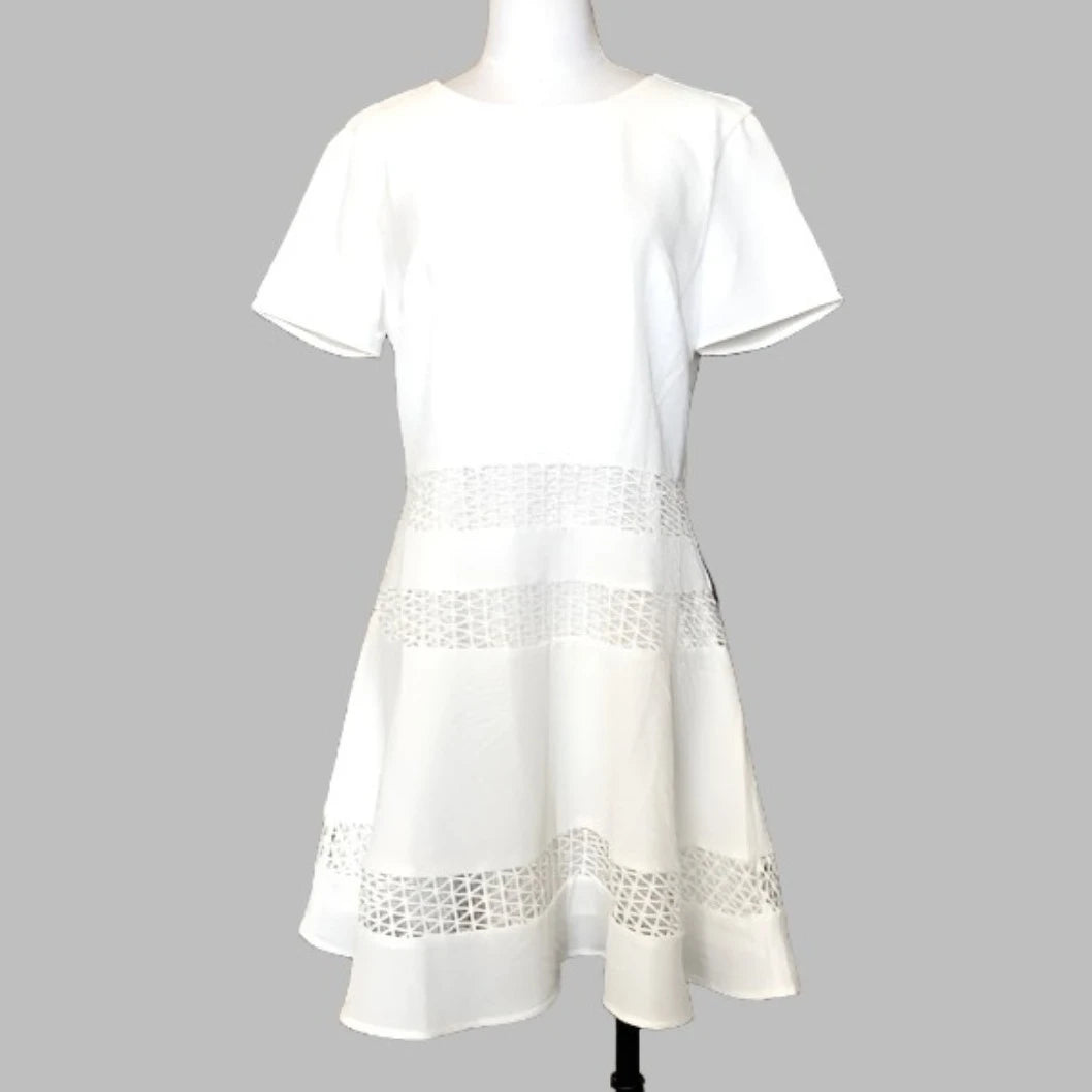Chelsea 28 Women's Fit & Flare Dress Size M