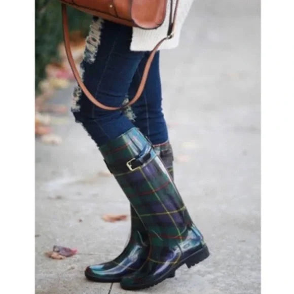 Lauren Ralph Lauren Lauren Women’s Rossalyn II Green Plaid Tall Rain Boot Wellies Heel Height 1" Round Toe Block Heel Sz. 5 Fits A 6.5